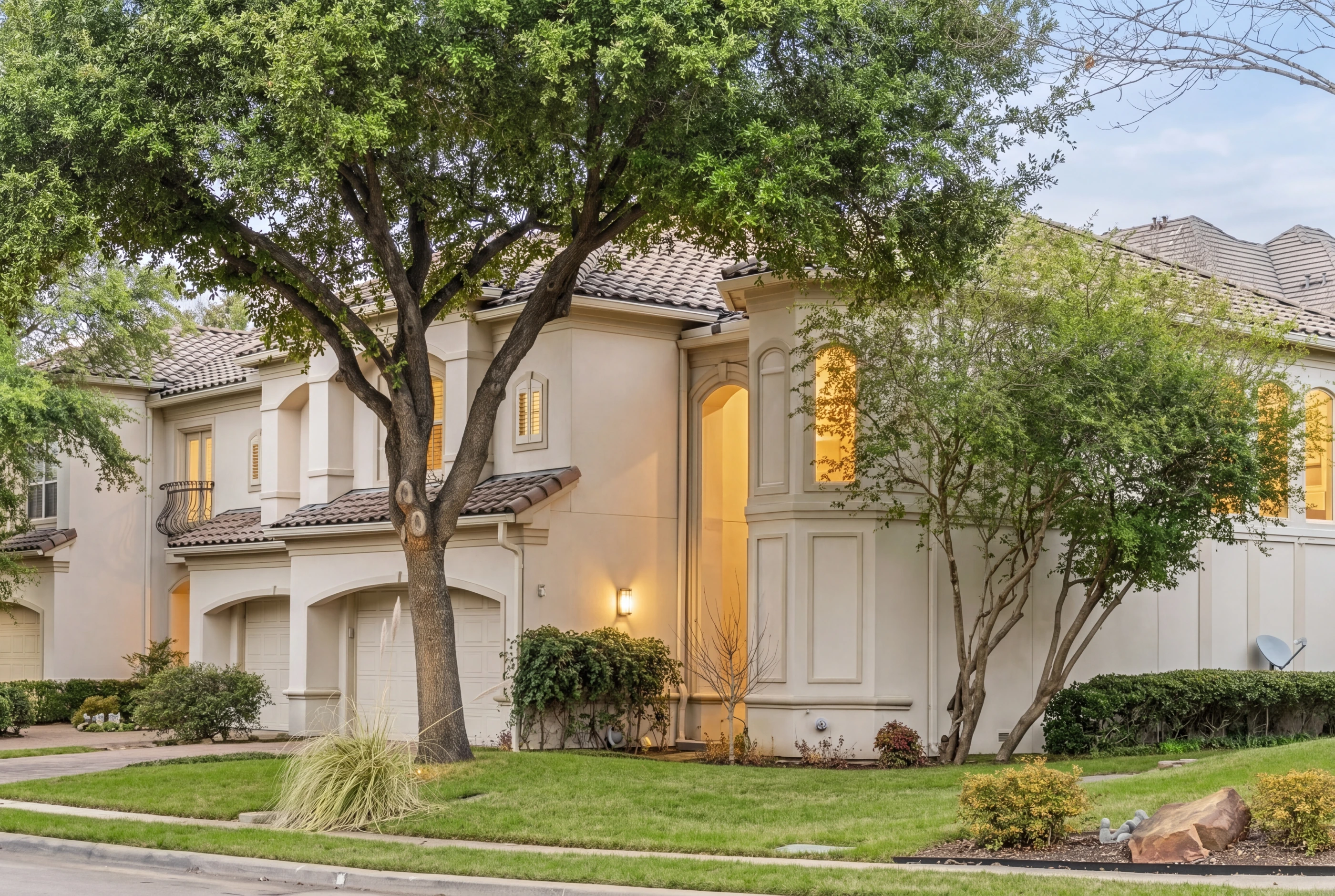 4226 Spyglass exterior