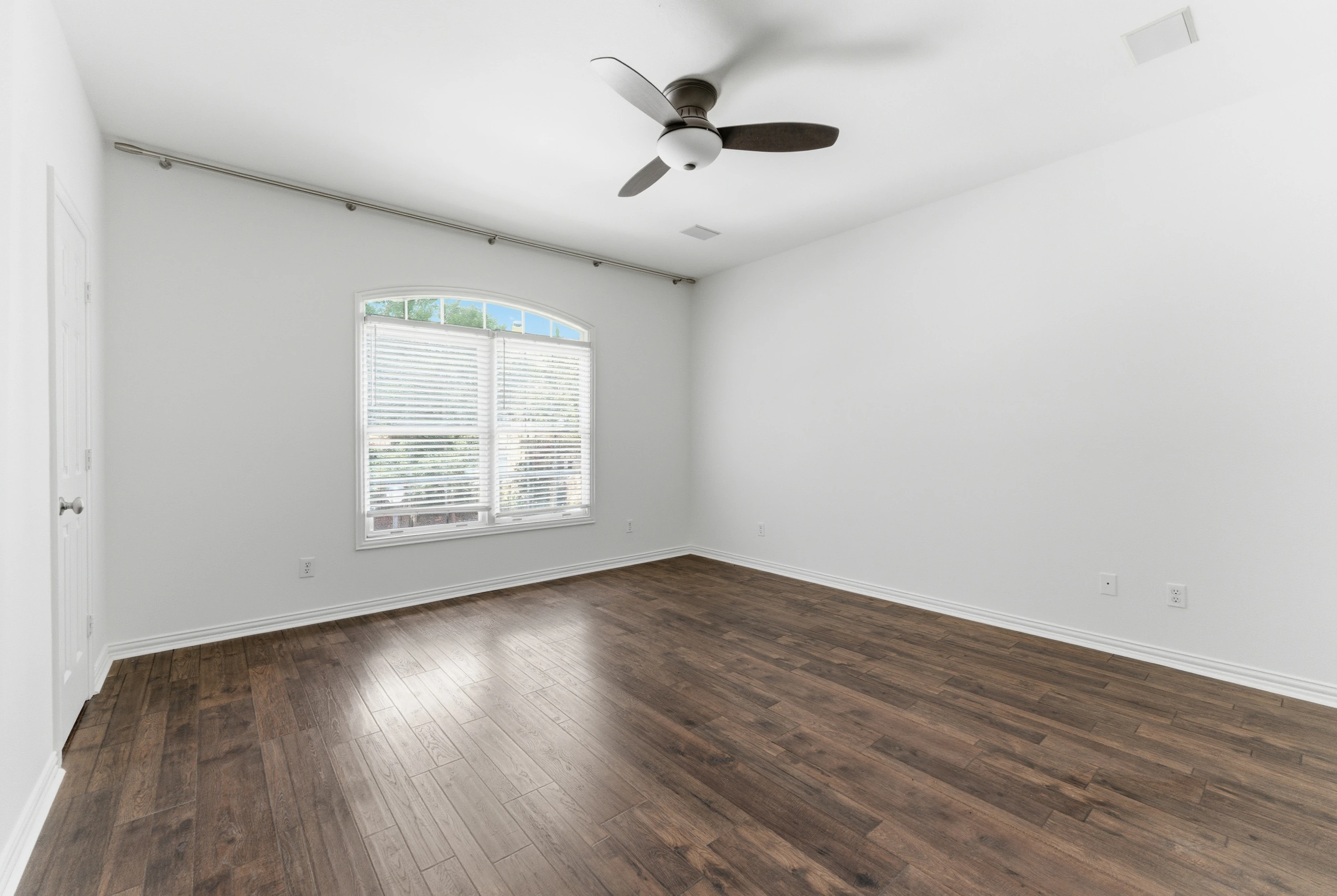 Upstairs bedroom